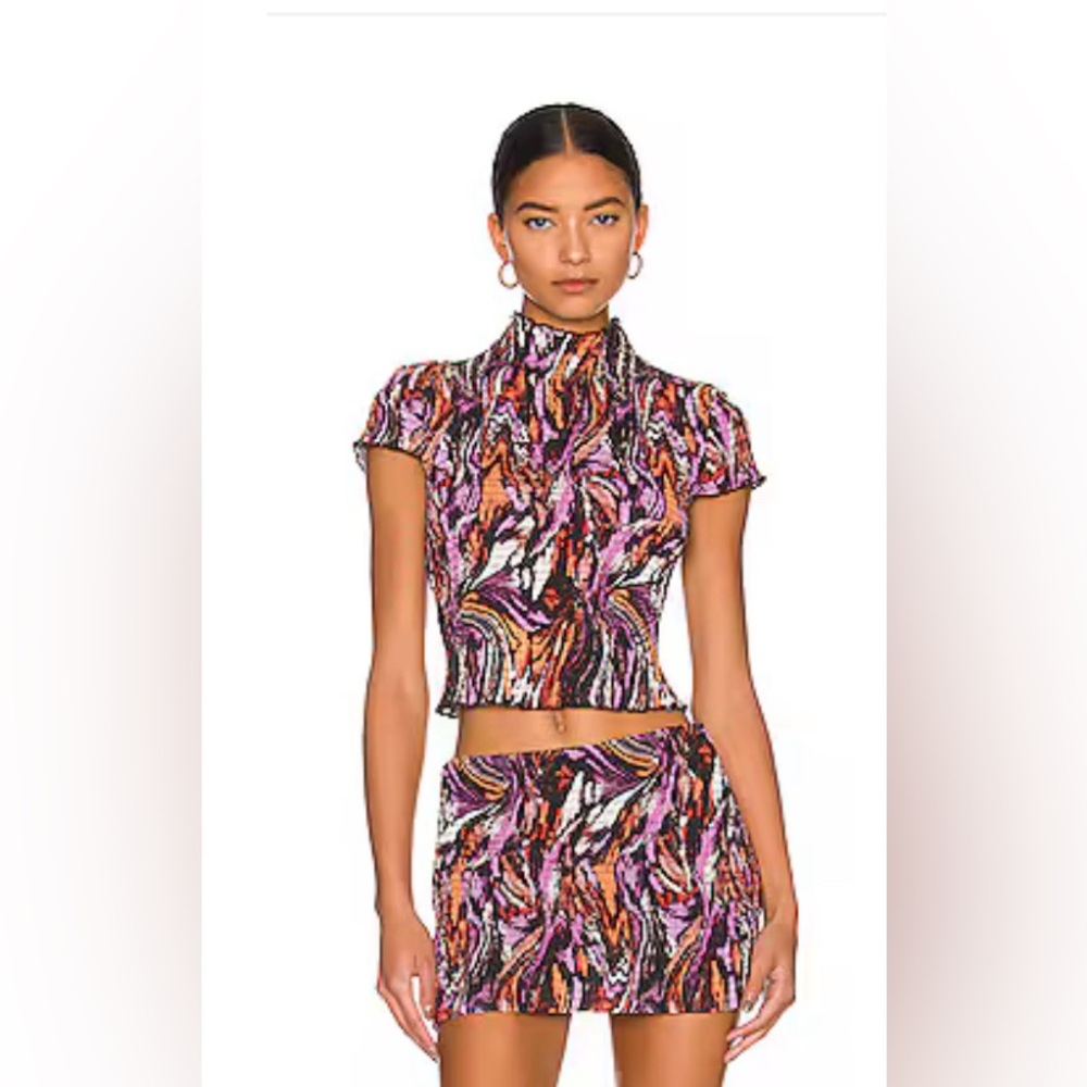 H:ours top/skirt SET Multi Swirl Print Etta Irina
Micro Purple Mini Revolve-L